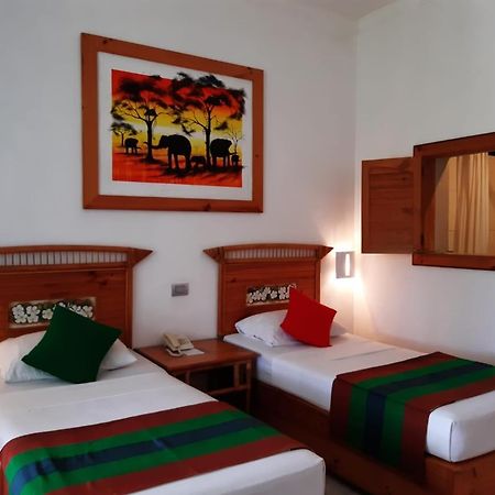 The Oasis Beach Resort Hambantota Zewnętrze zdjęcie